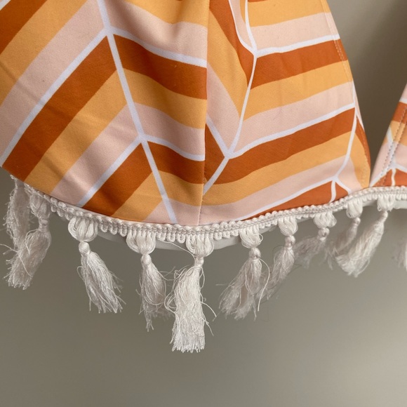 Forever 21 plus size swim top - Picture 4 of 4